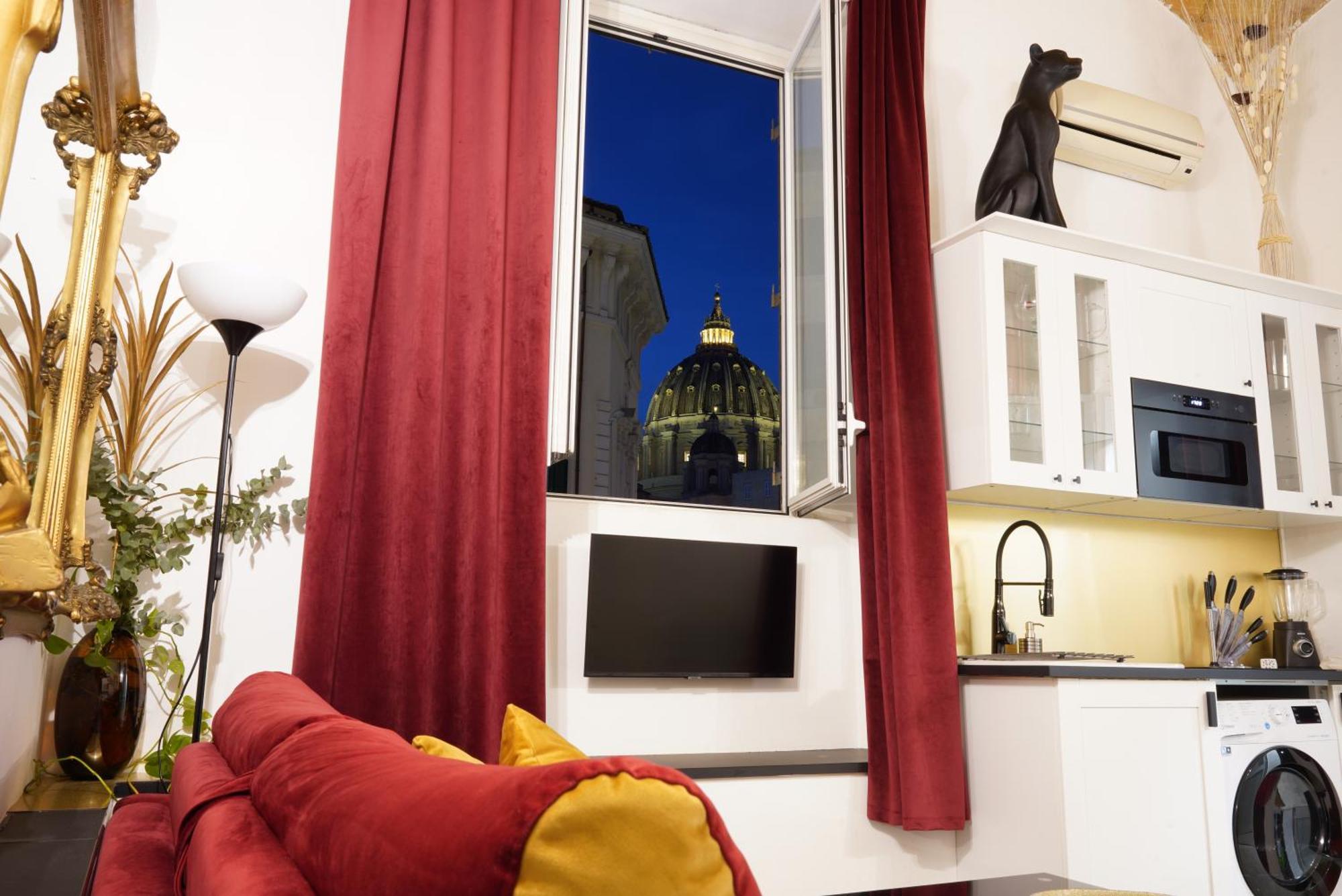 The Grand View Lux Vatican Roma